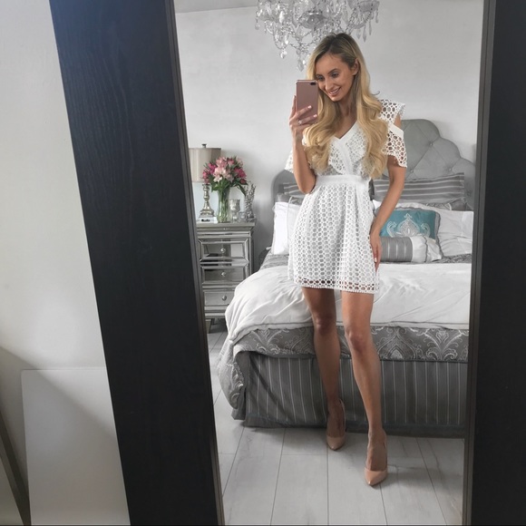 White One-Shoulder Guipure-Lace Mini Dress - Picture 3 of 8